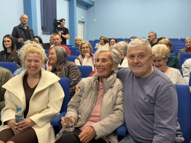 IMG-de466607a9308095c089f385820508d0-V